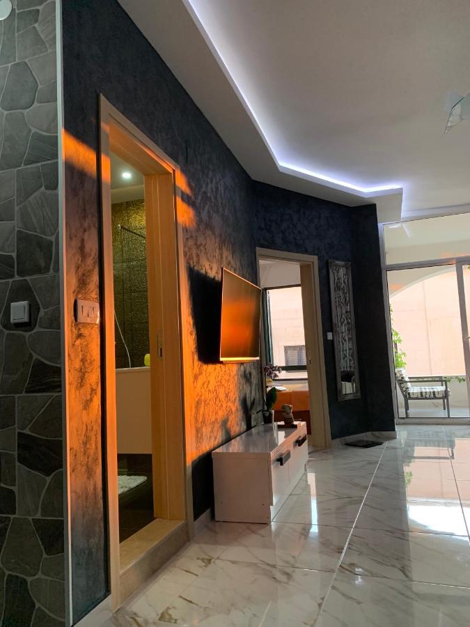 Sound Of The Sea Apartment Свети Стефан Екстериор снимка