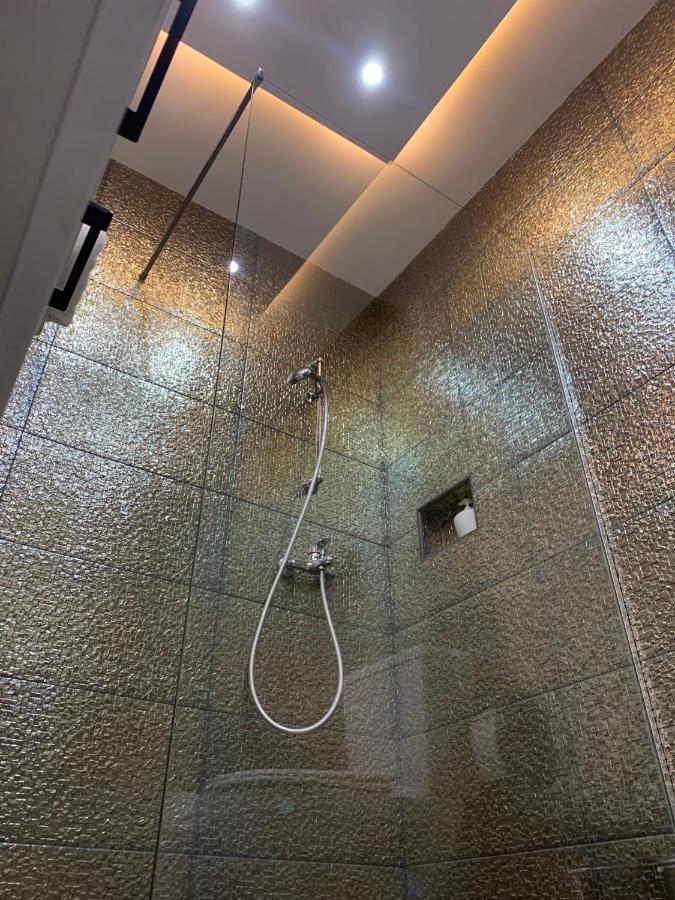 Sound Of The Sea Apartment Свети Стефан Екстериор снимка