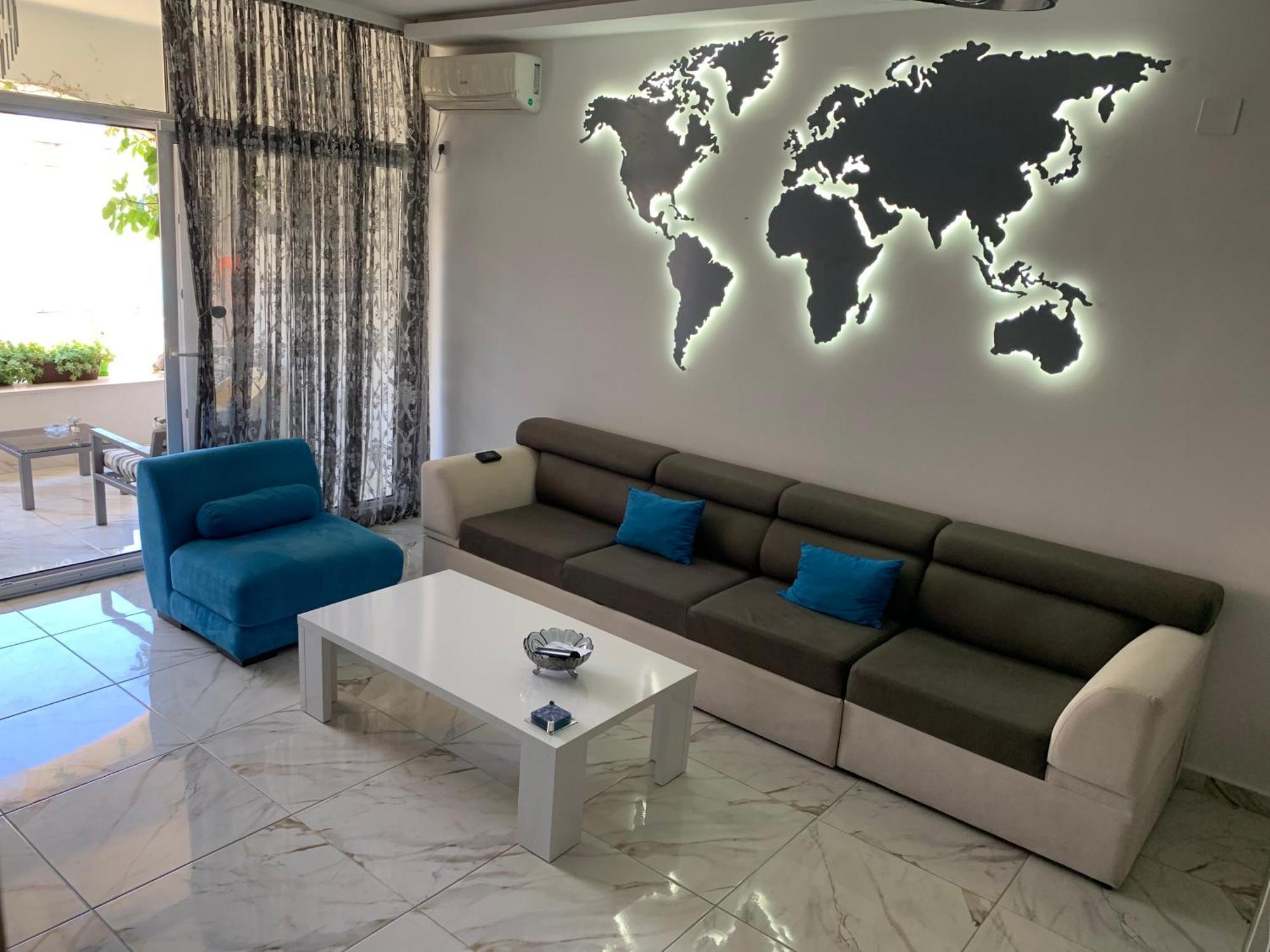 Sound Of The Sea Apartment Свети Стефан Екстериор снимка